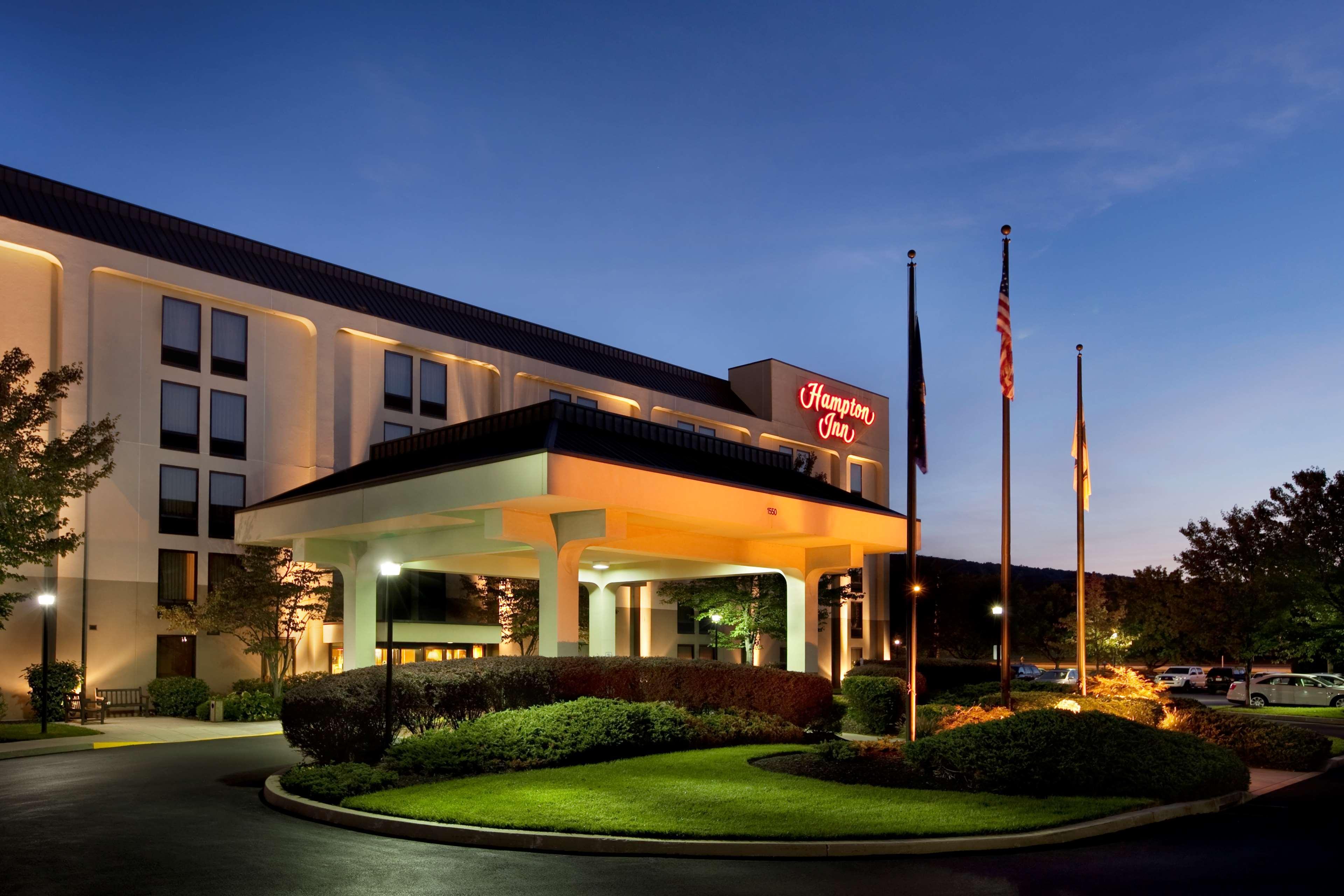 Hampton Inn - York Bagian luar foto