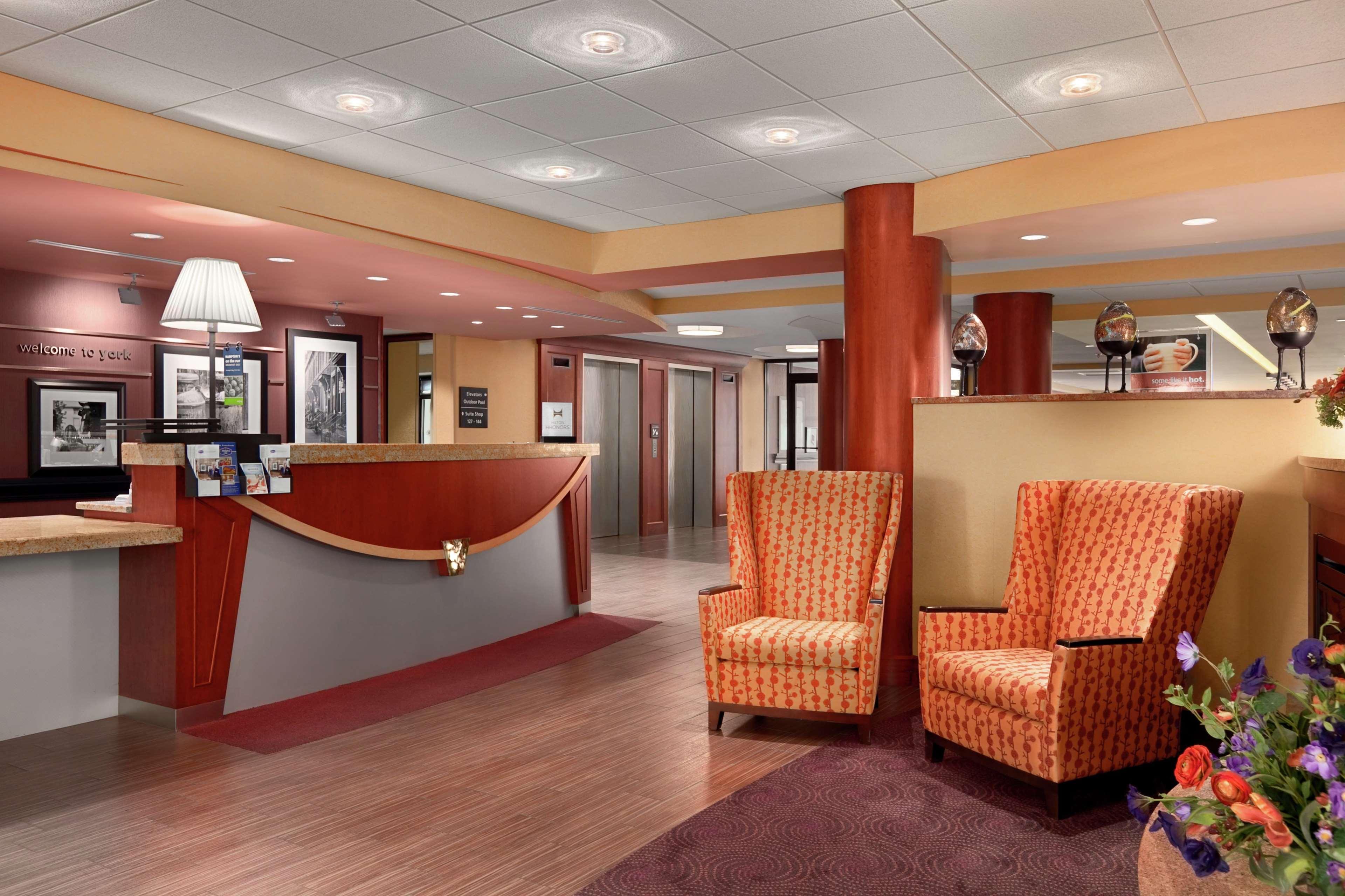 Hampton Inn - York Bagian luar foto