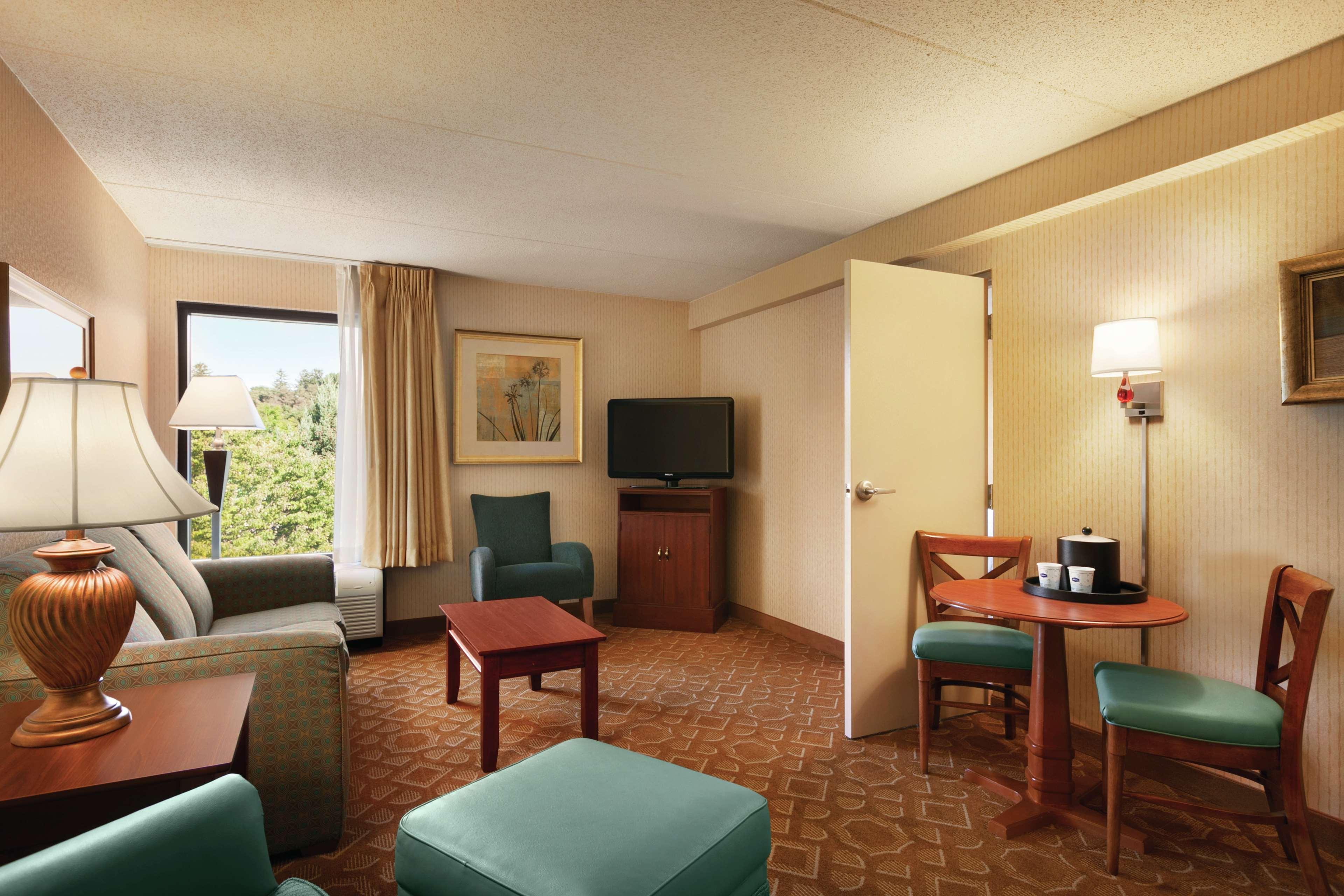Hampton Inn - York Bagian luar foto